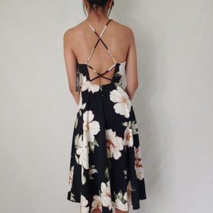 NWT Gorgeous magnolia floral black midi dress